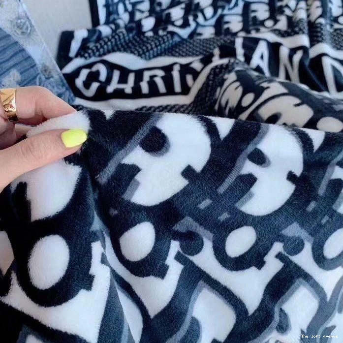 BLANKET OBLIQUE THROW FLEECE 0717